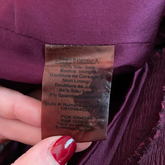 Alice + Olivia size medium strapless feather mini dress in magenta - Picture 11 of 11